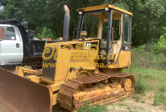 Dozer D4 for Rent in Colombo Rathmalana