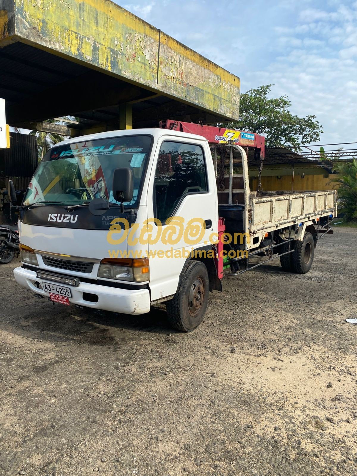 boom truck Rent price in colombo
