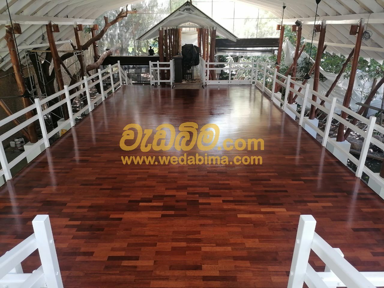 wooden flooring at Ugabe Hotel Kuchchaweli