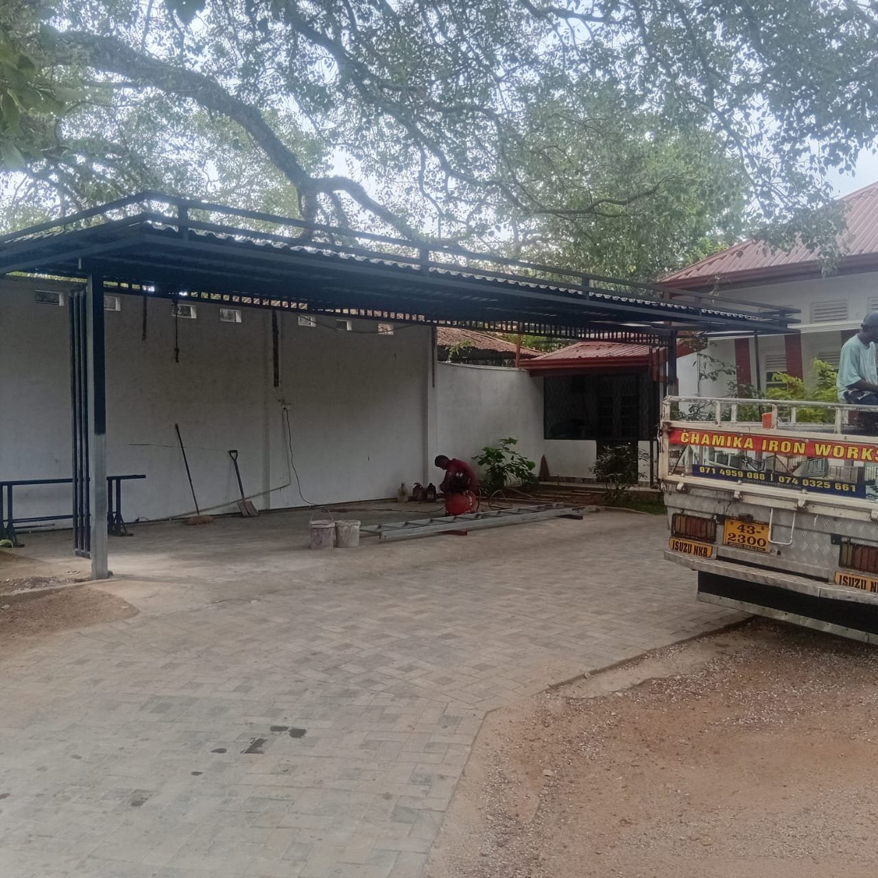 Roofing Contractors Price in Sri Lanka