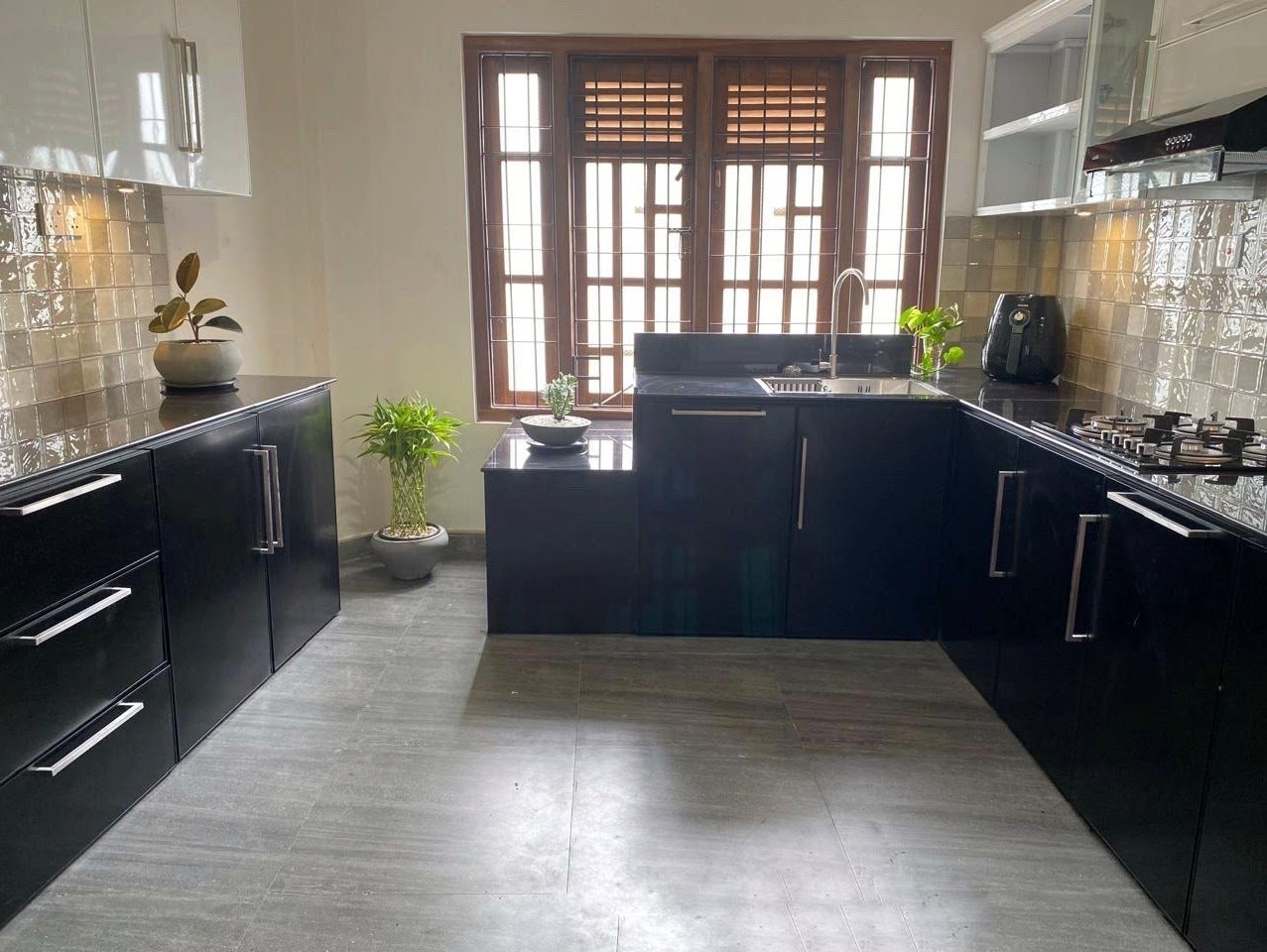 Pantry Cupboards Price in Negombo