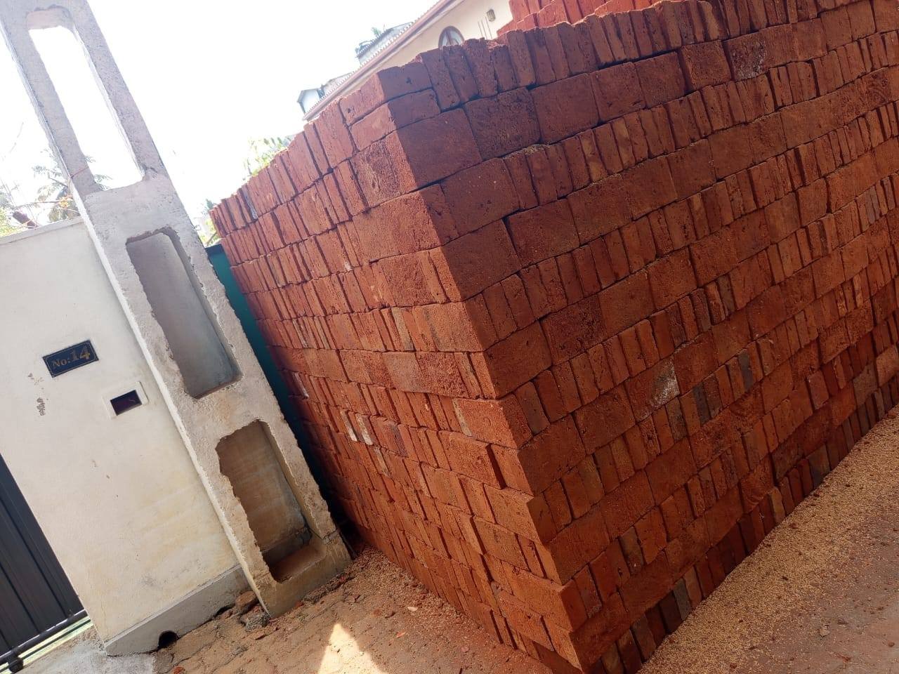 Brick Suppliers in wellawaya