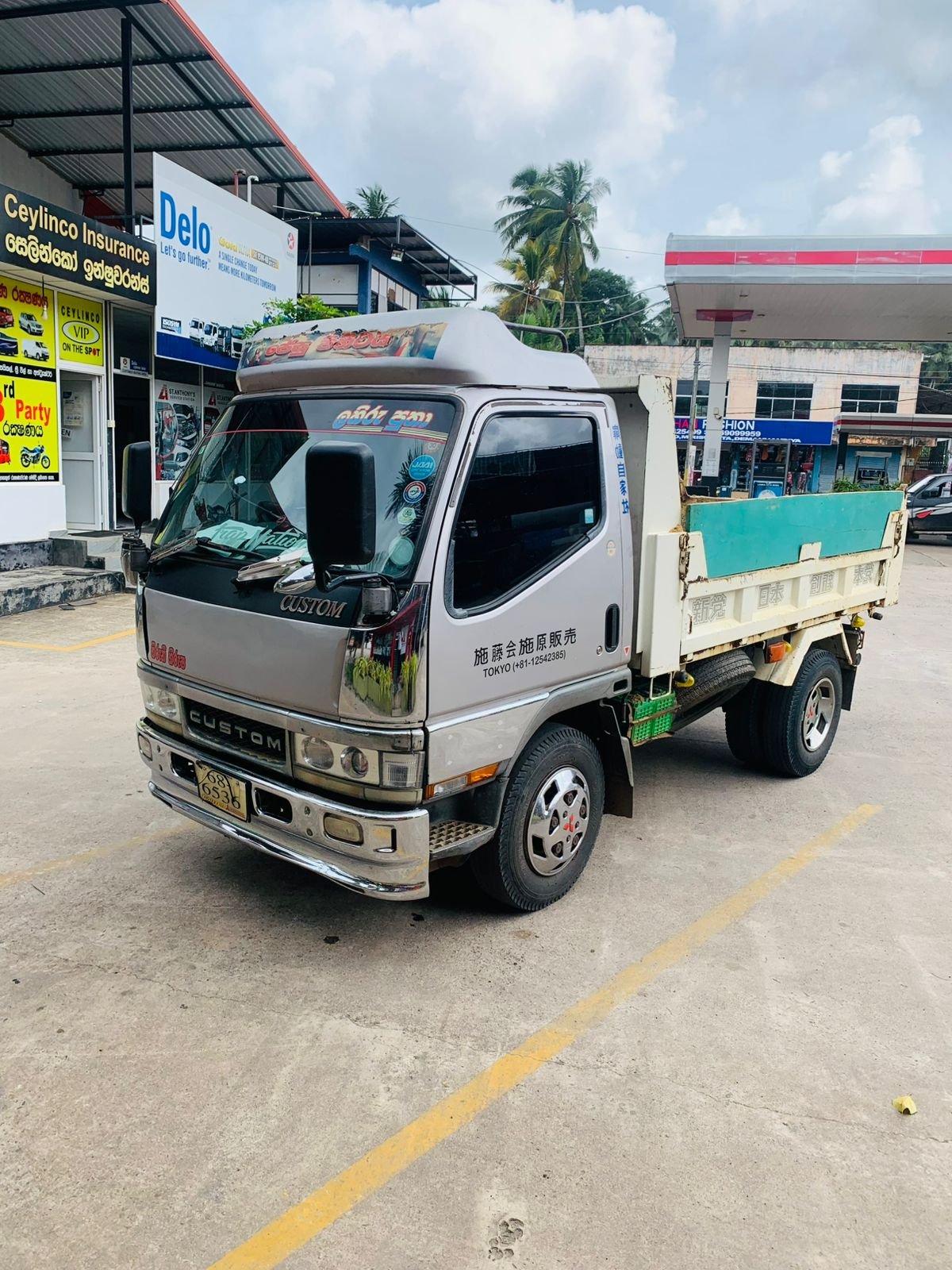 Building Materials Transport in Negombo