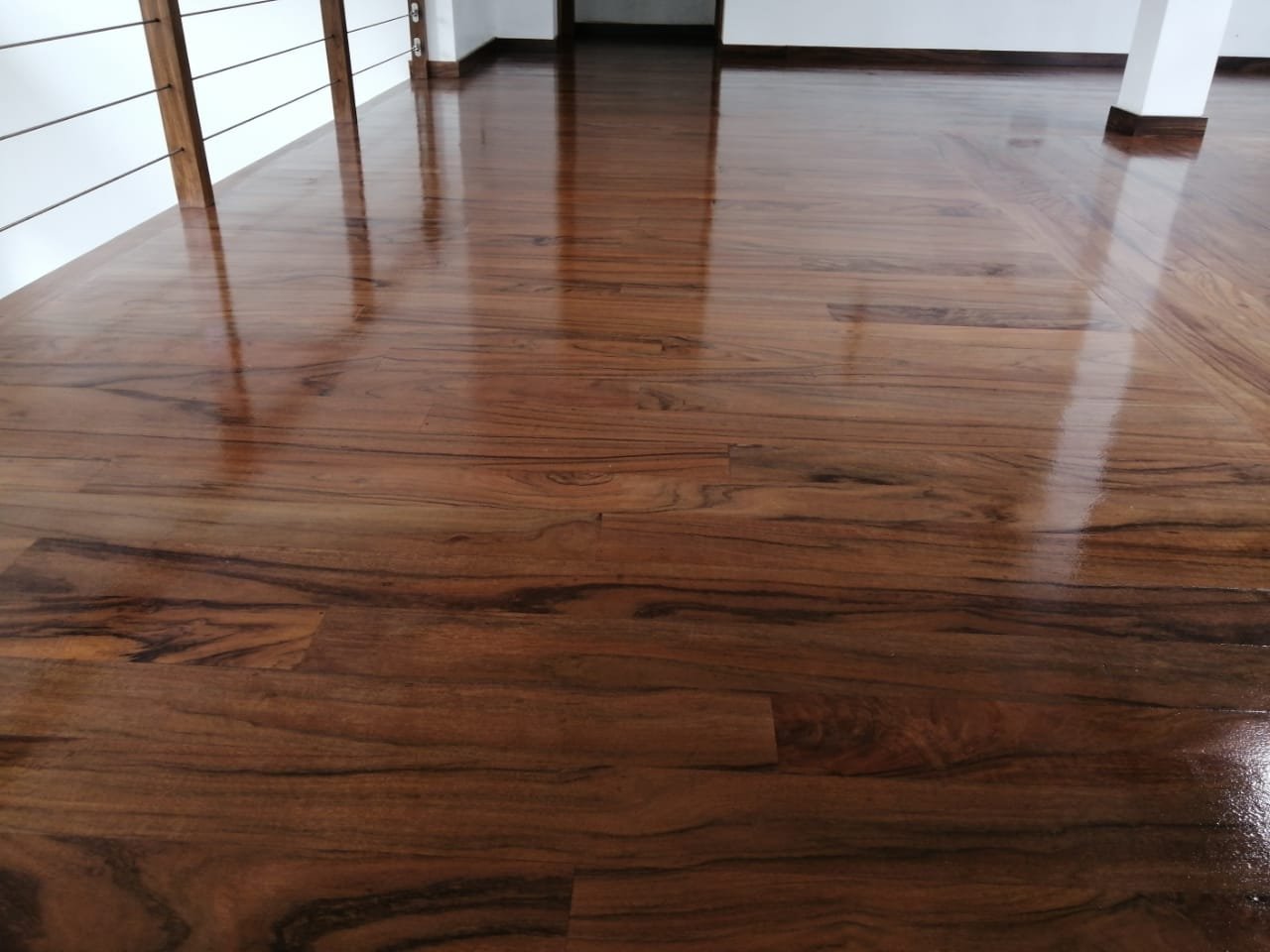 Wooden flooring contractors Avissawella