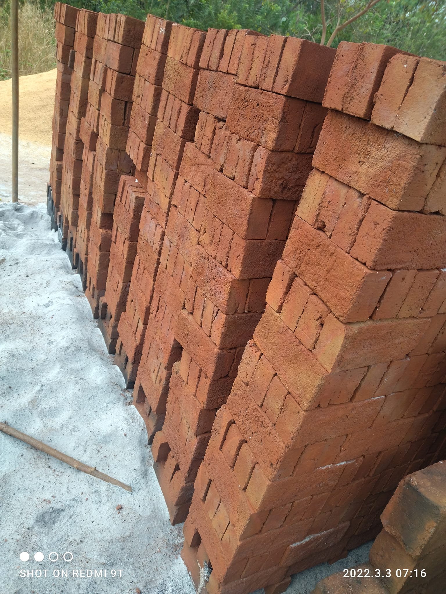 Other image 202508/bricks-for-sale-anuradhapura-wedabima-ec76a103a2.jpg