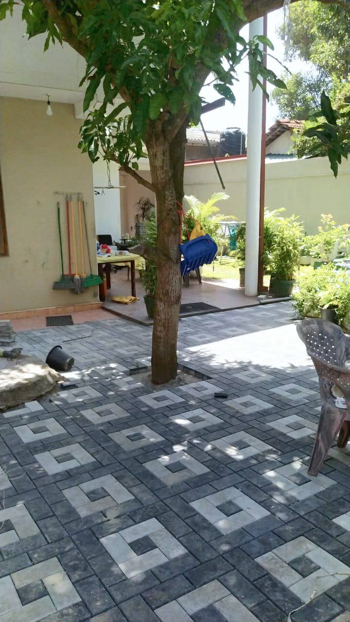 Other image 202508/paving-contractors-in-gampaha-wedabima-62de50b65d.jpg