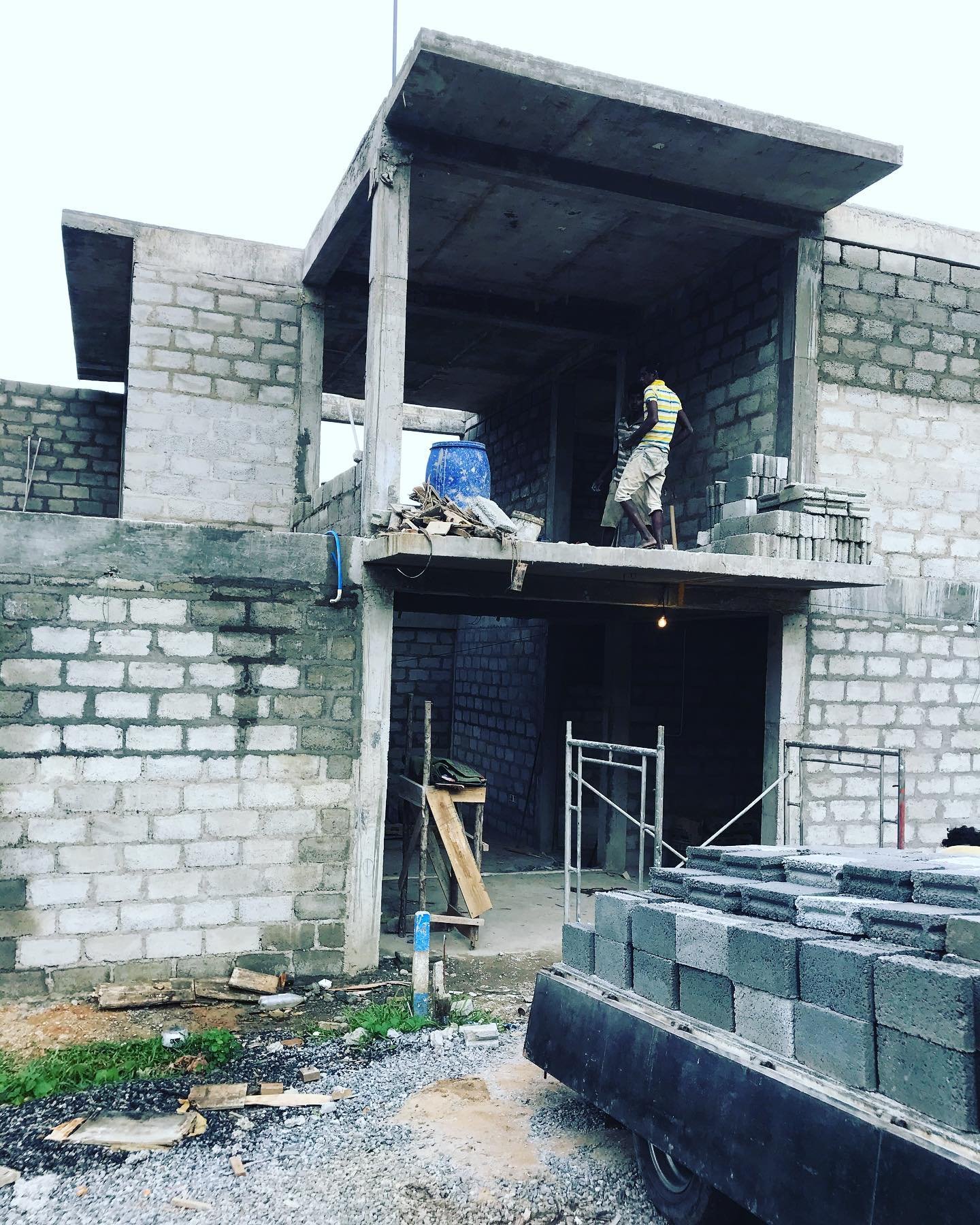 Other image 202509/block-gal-suppliers-in-matale-area-wedabima-5e387192b8.jpg