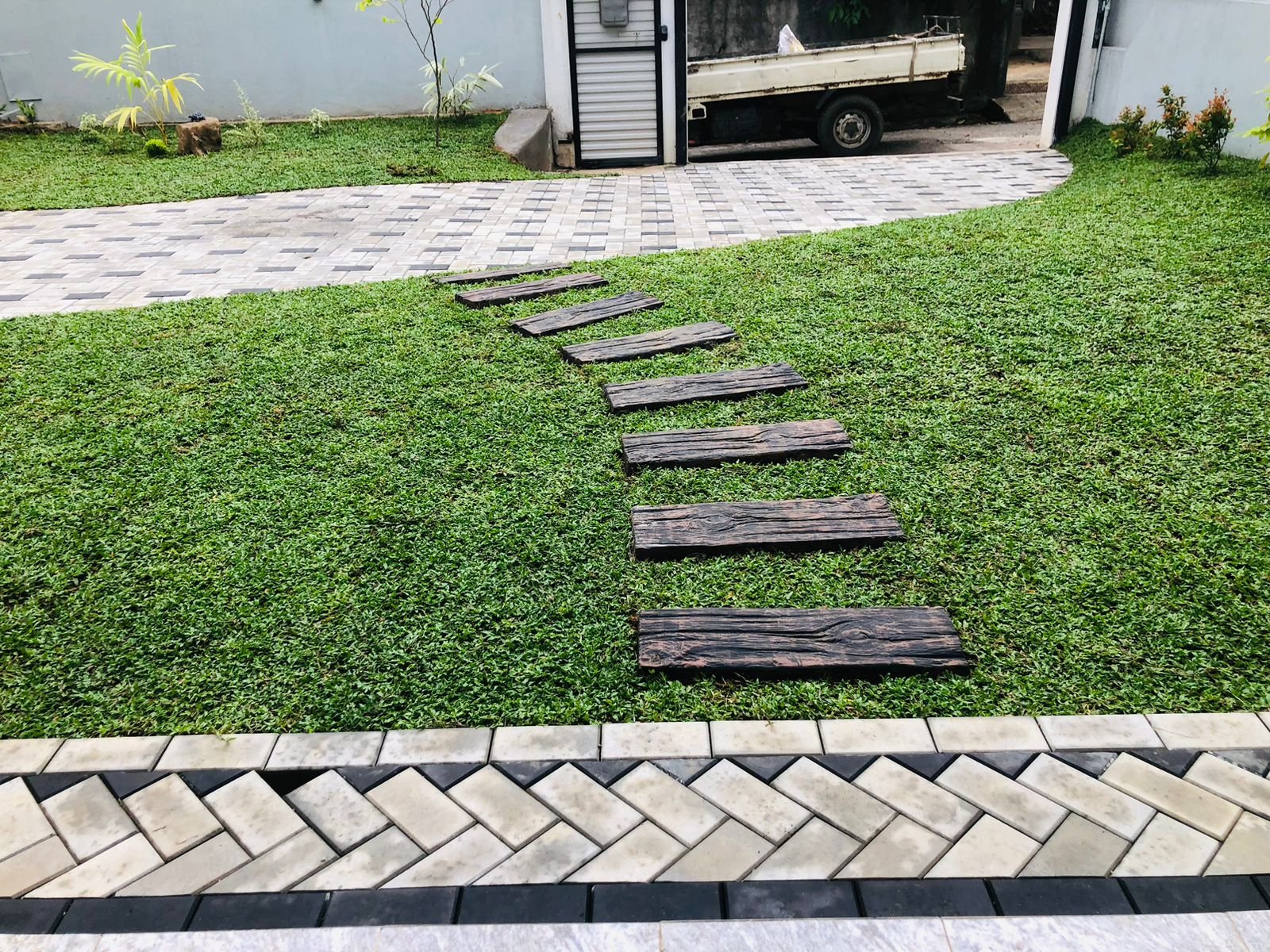 Other image 202509/interlock-paving-pannipitiya-wedabima-86b1122525.jpeg