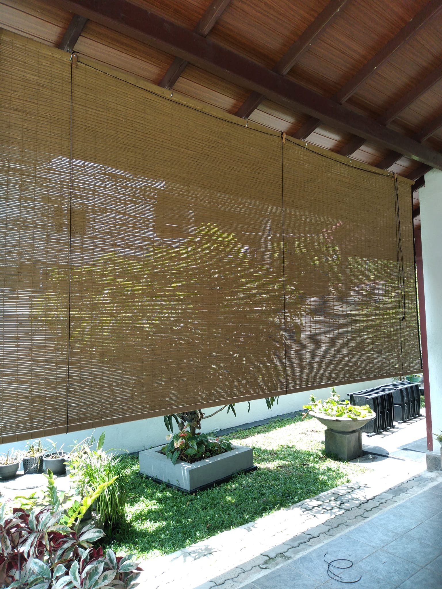 Other image 202509/natural-bamboo-roll-up-window-blinds-nuwara-eliya-wedabima-ca6b05e1bc.jpg