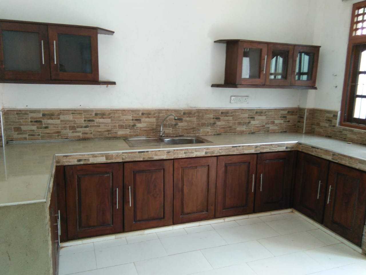 Other image 202509/painting-contractors-in-colombo-wedabima-5e066d86f4.jpeg