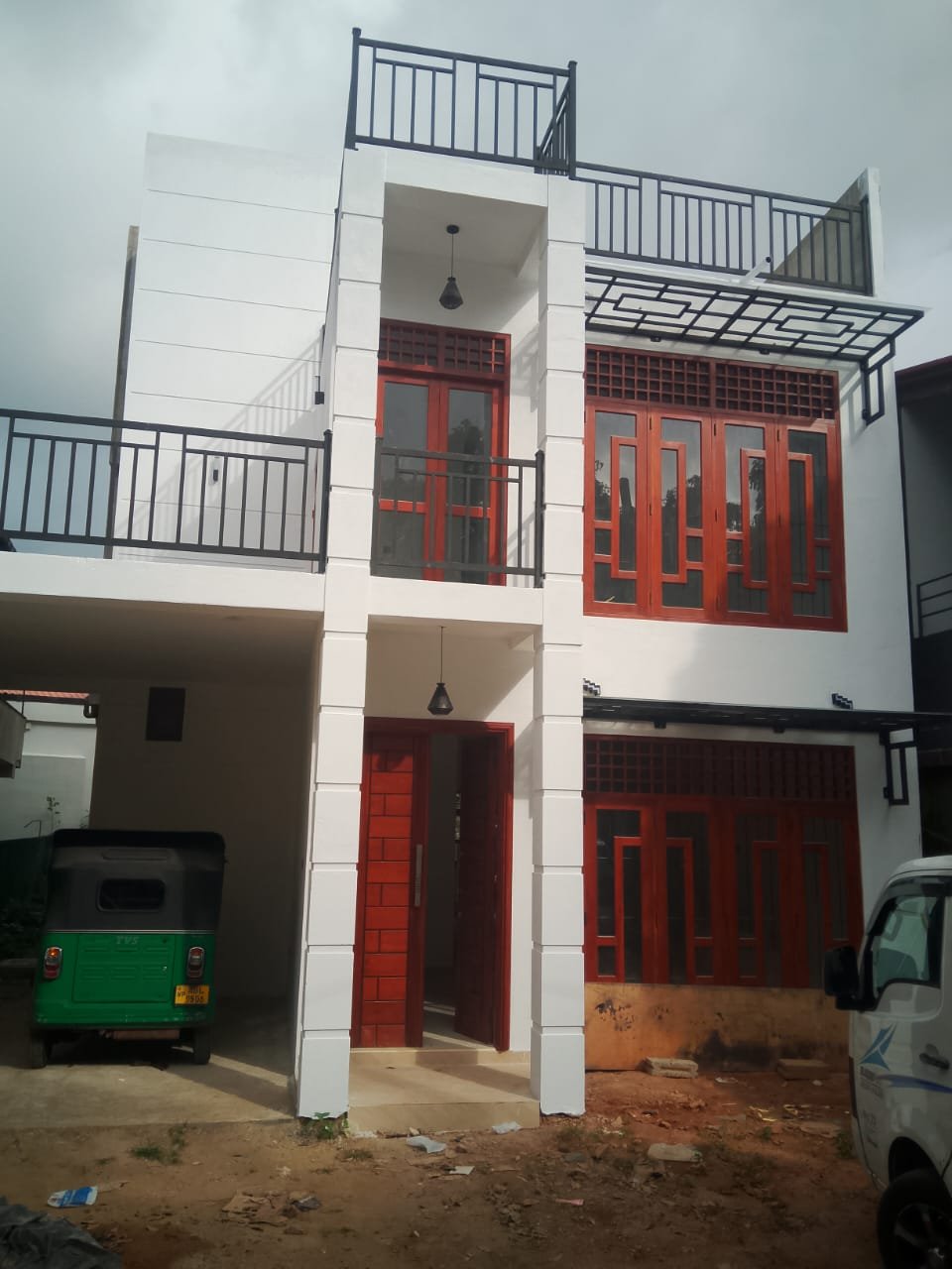 Other image 202509/painting-contractors-in-colombo-wedabima-5feea6da52.jpeg