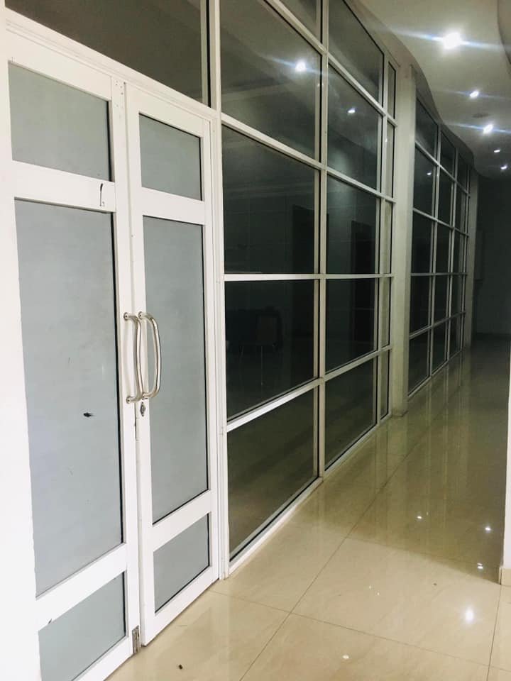 Other image 202509/punsara-aluminum-fabricators-and-glass-work-wedabima-048fc1a123.jpg
