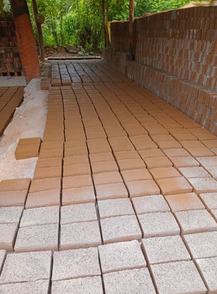 Other image 202509/raw-materials-and-industrial-suppliers-in-katugastota-wedabima-f0a9d9e4bb.jpg