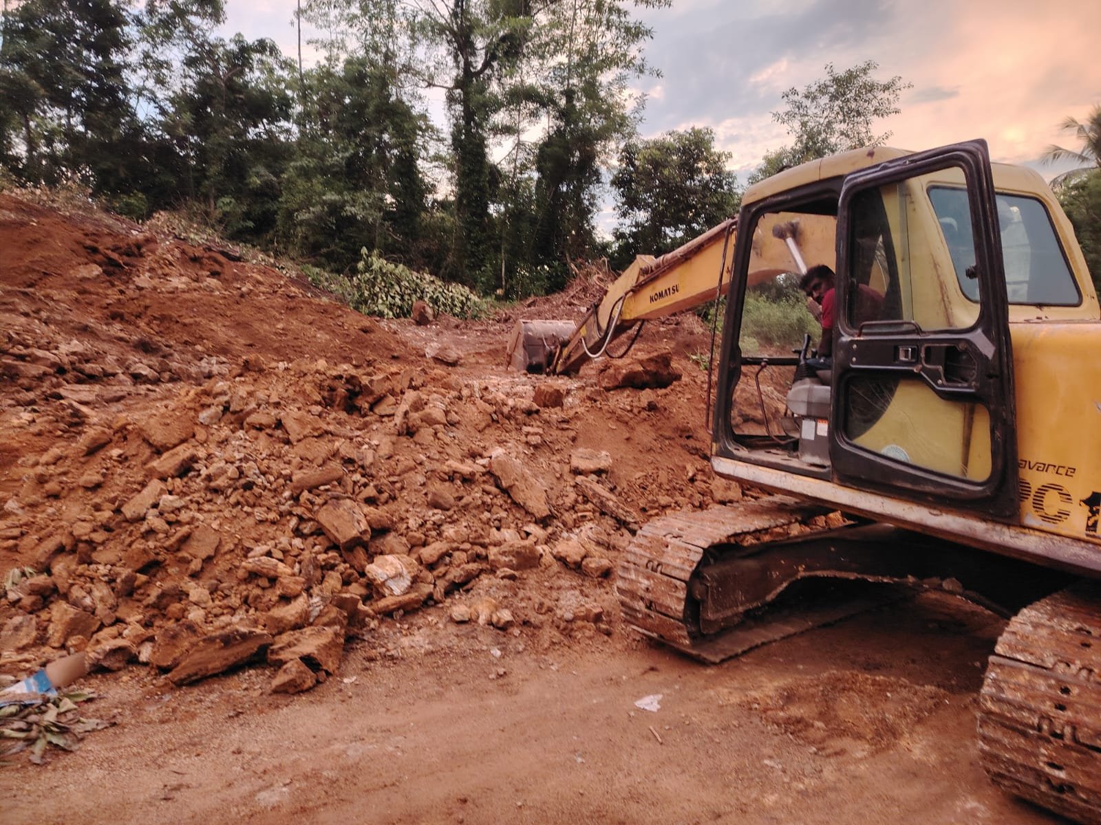 Other image 202509/raw-materials-supply-transport-service-in-piliyandala-wedabima-f358c5de33.jpg