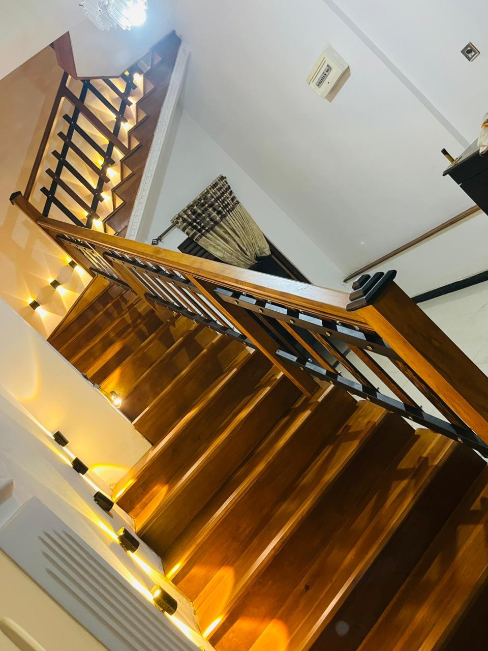 Other image 202509/staircase-price-in-kegalle-wedabima-e0c053e7a6.jpeg