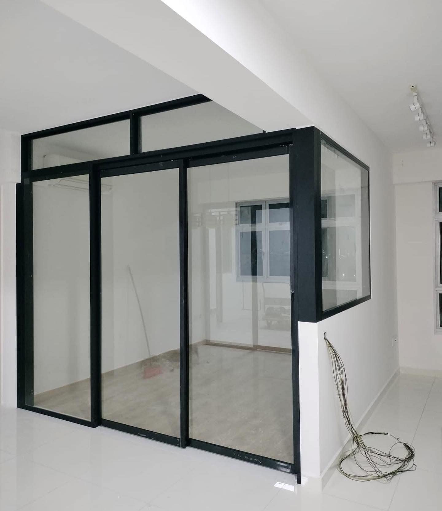 Other image 202509/tempered-glass-contractors-in-gampaha-colombo-wedabima-1d0e50283c.jpg