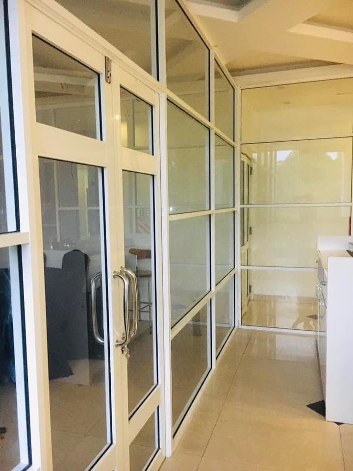 Other image 202509/tempered-glass-contractors-in-gampaha-colombo-wedabima-8979668296.jpg