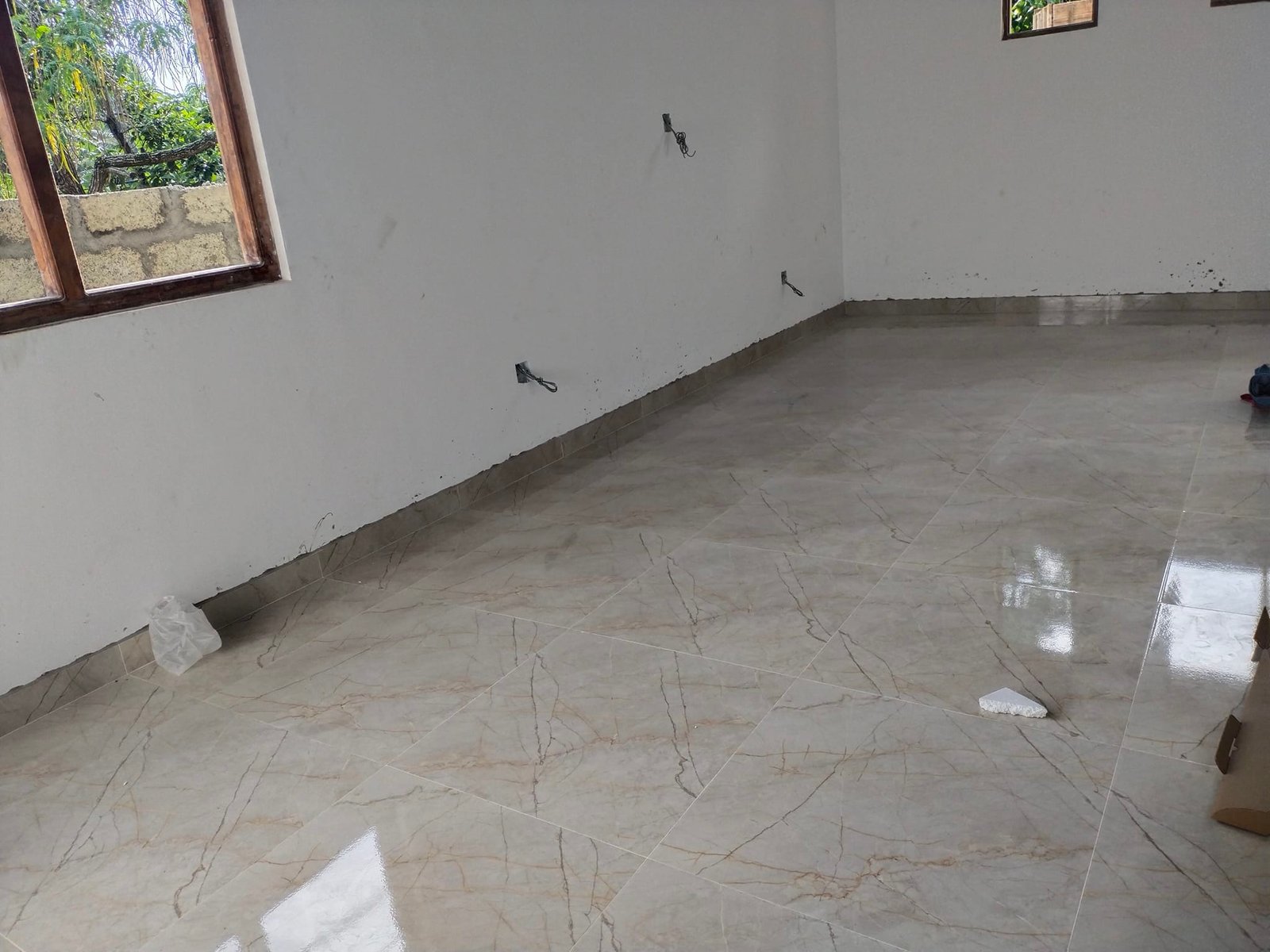 Other image 202509/tile-price-in-gampaha-sri-lanka-wedabima-d7be9072d1.jpg