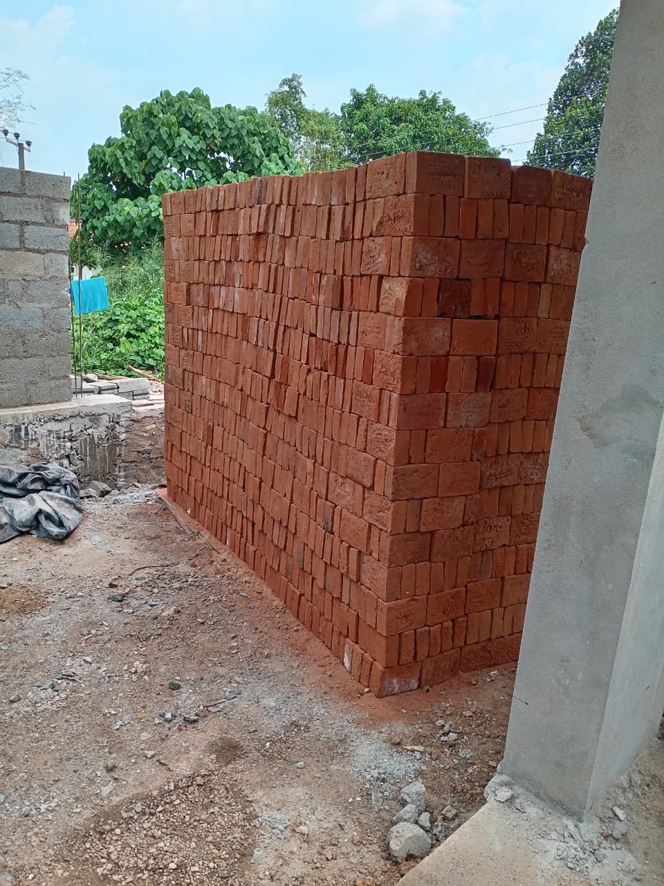 Other image 202510/engineering-bricks-wellawaya-sri-lanka-wedabima-894e5f46ce.jpeg