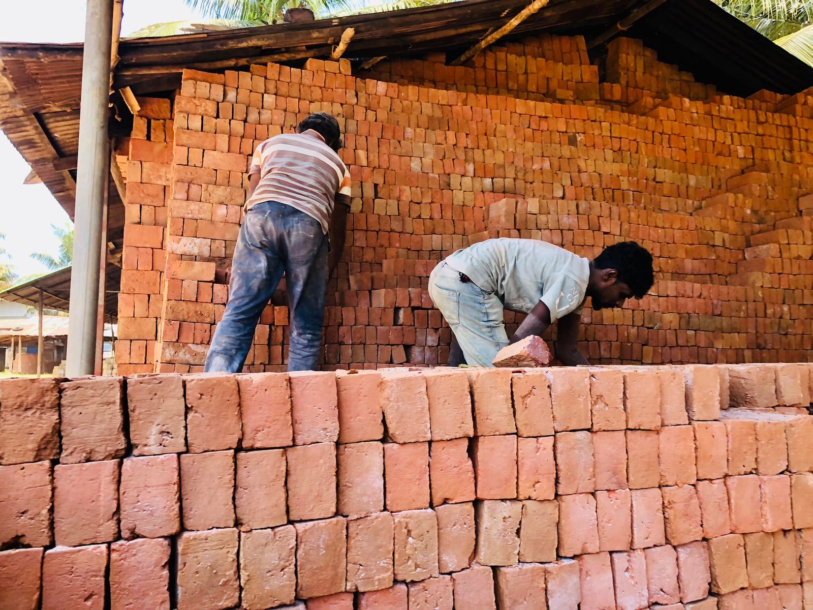 Other image 202510/gadol-for-sale-in-monaragala-wedabima-1d65d685e1.jpg