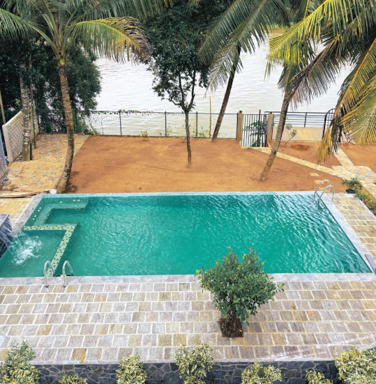 Other image 202511/outdoor-swimming-pool-construction-in-kotte-wedabima-a9ed9baf11.png