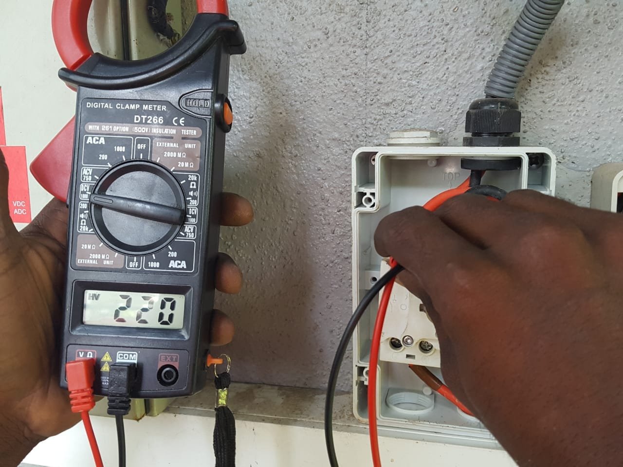 Other image 202511/solar-inverter-price-in-sri-lanka-wedabima-c5bcbd2b82.jpg