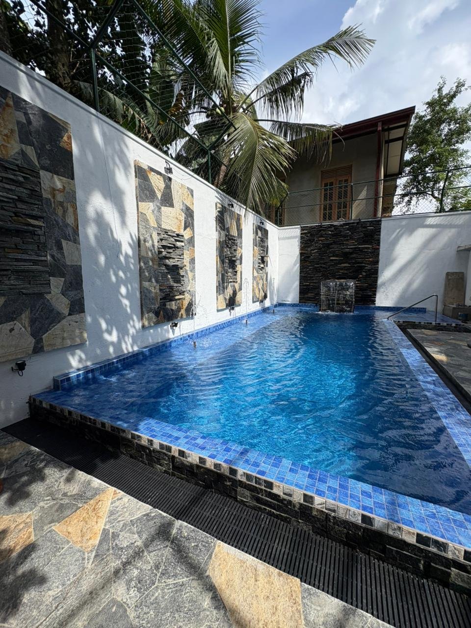 Other image 202511/swimming-pool-construction-price-in-kotte-wedabima-e640ef4bb8.jpeg