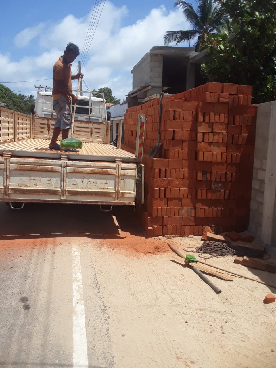 Other image 202601/brick-supply-companies-in-saliyawewa-sri-lanka-wedabima-a6285988f3.jpeg