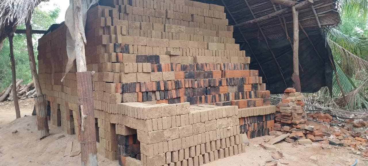 Other image 202601/bricks-suppliers-and-manufacturers-in-puttalam-wedabima-9c7fa791c2.jpeg