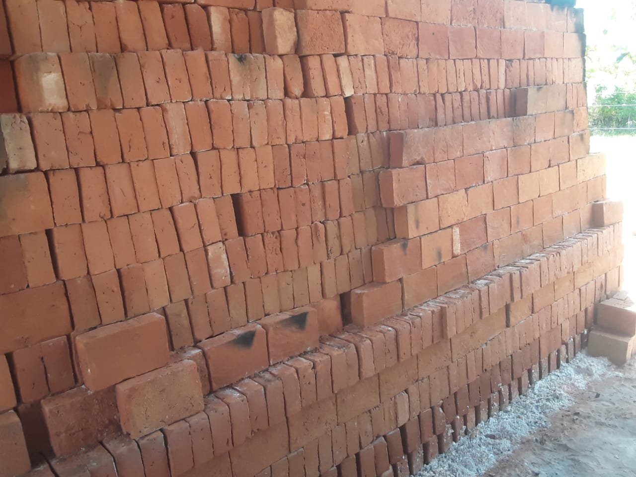 Other image 202601/engineering-bricks-price-in-saliyawewa-wedabima-16901c909e.jpeg