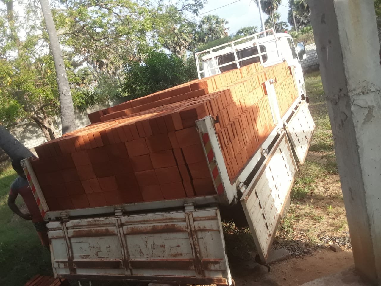 Other image 202601/engineering-bricks-price-in-saliyawewa-wedabima-6cbd943fa0.jpeg