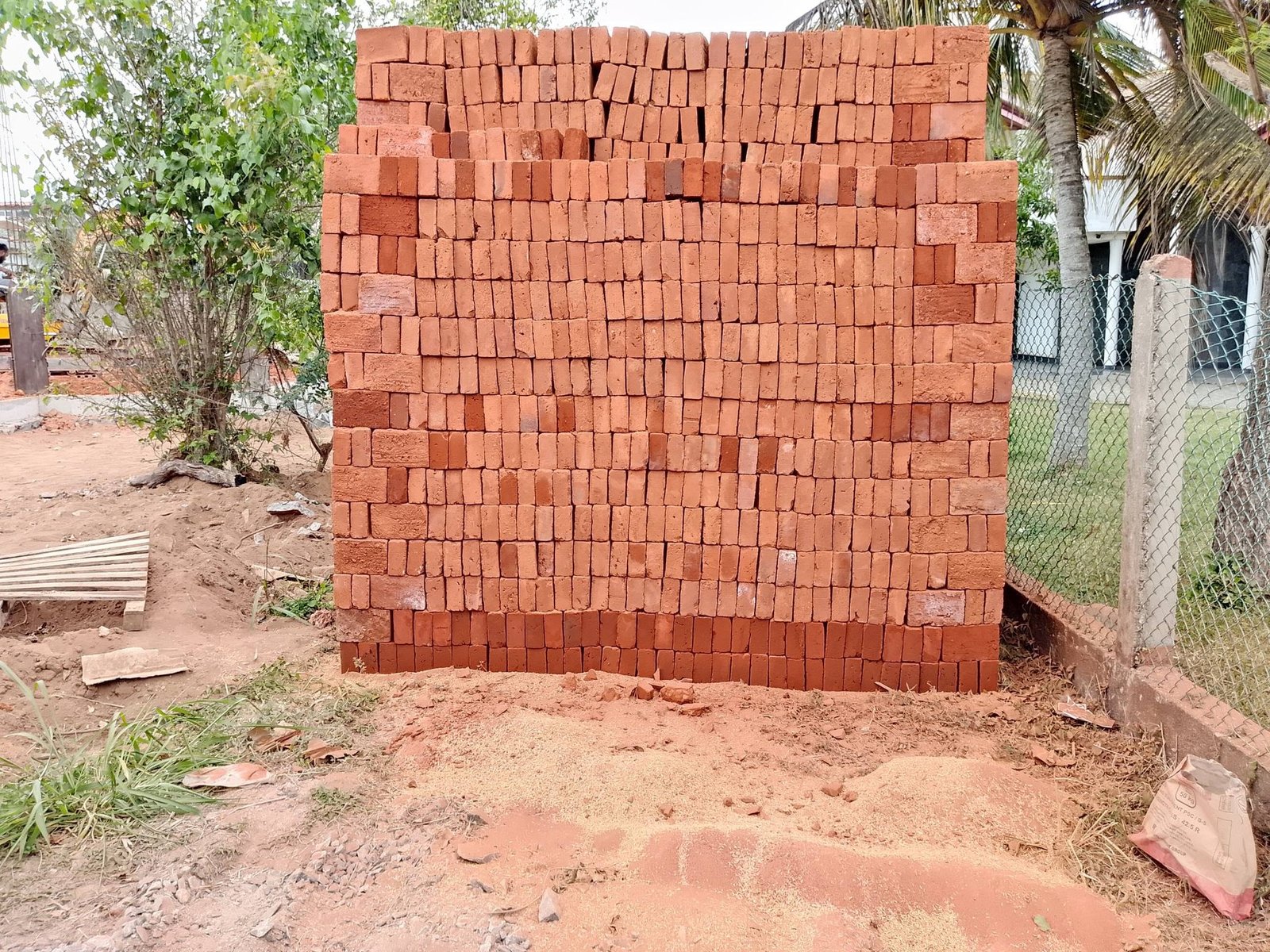 Other image 202601/small-bricks-price-in-puttalam-wedabima-151e8ad120.jpg