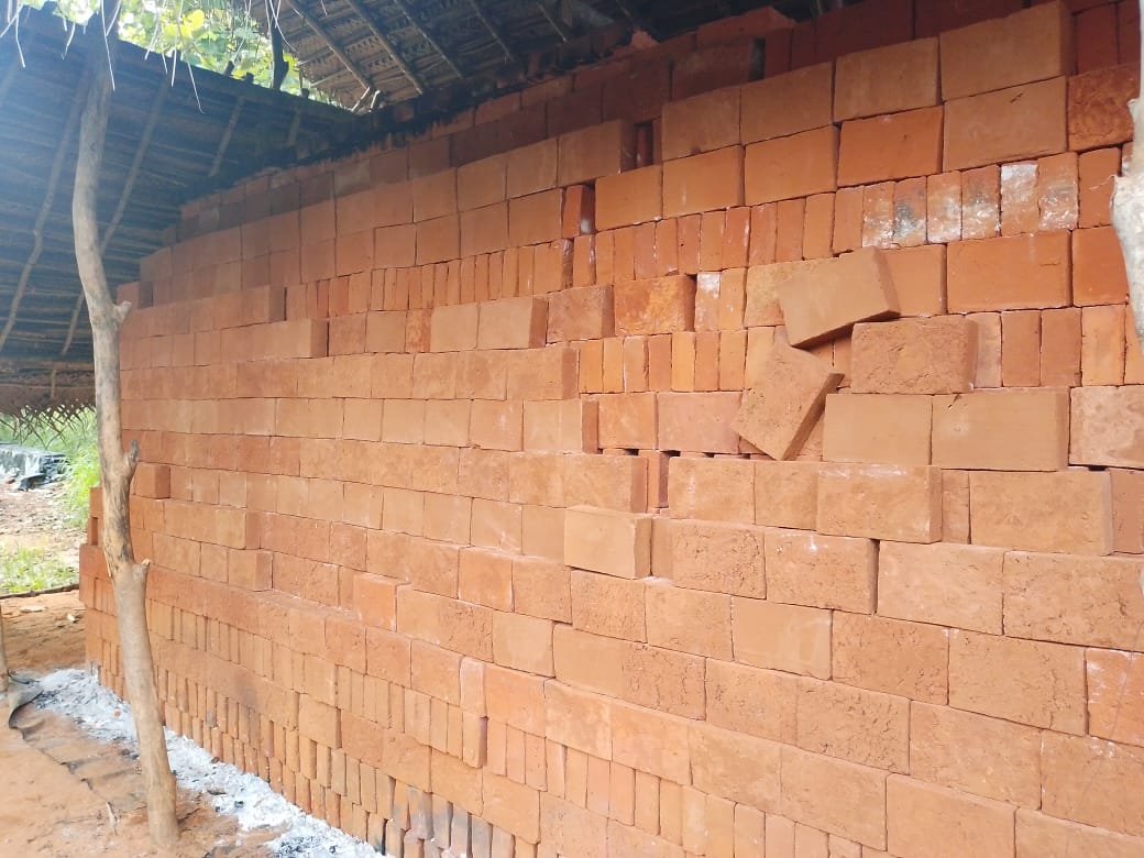 Other image 202601/small-bricks-price-in-puttalam-wedabima-e438e91911.jpeg