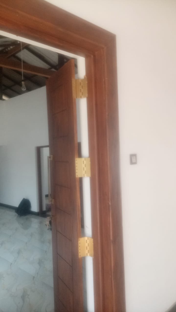 Other image 202601/water-based-paint-contractors-in-sri-lanka-wedabima-9acbe7200b.jpeg