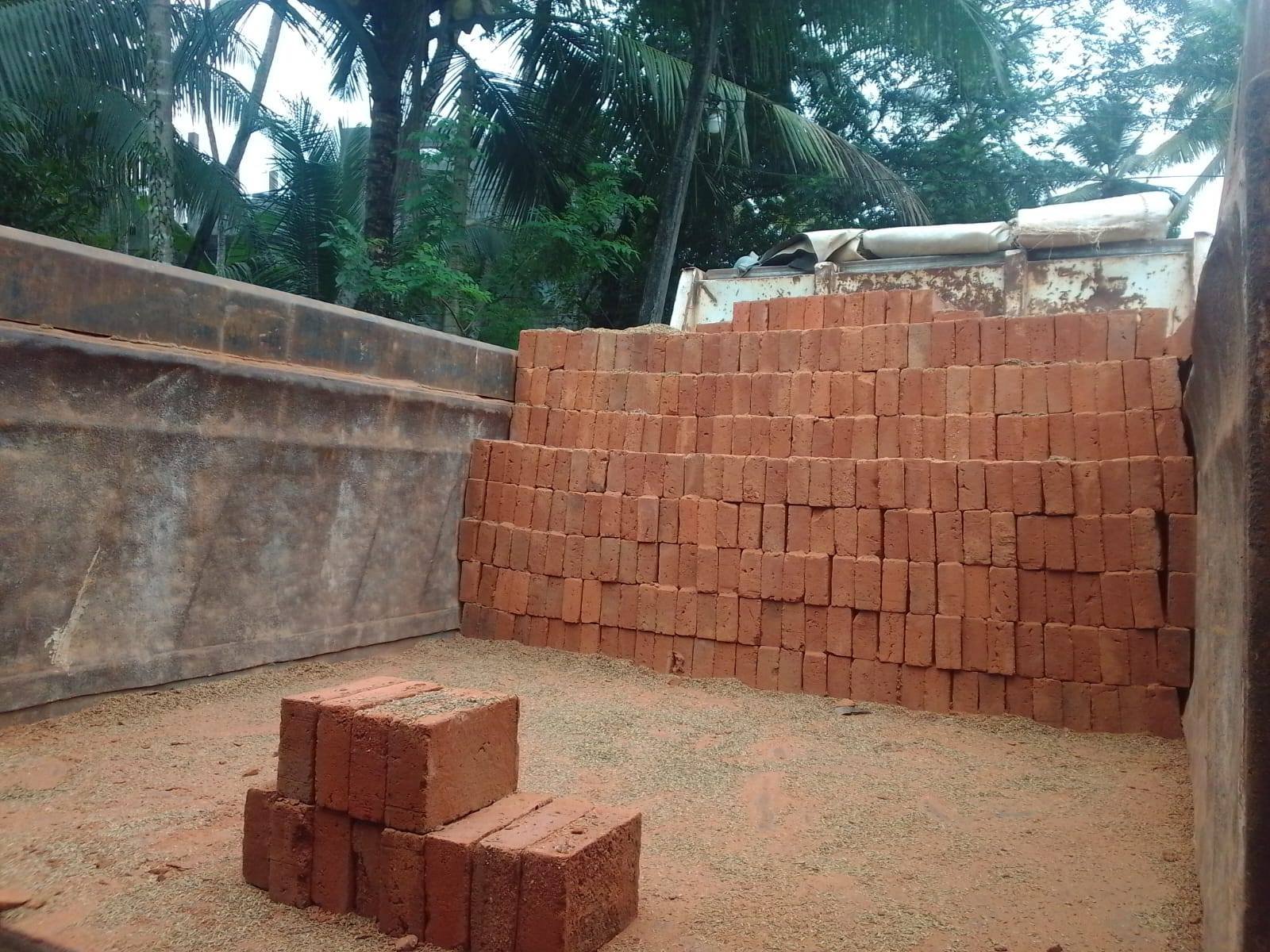 Other image 202602/gadol-price-in-monaragala-wedabima-b057de27c8.jpg