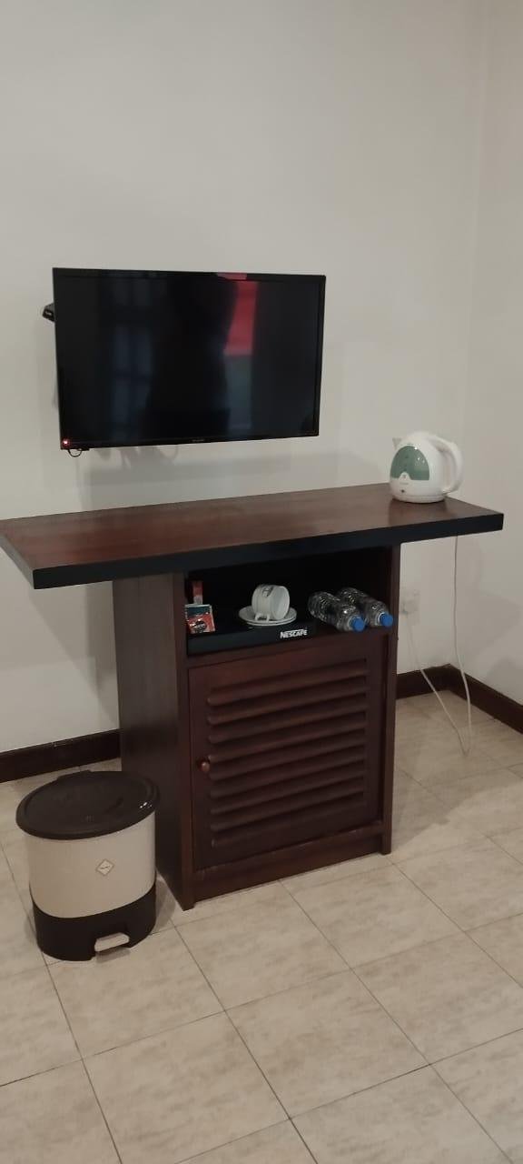 Other image 202603/furniture-polishing-colombo-wedabima-9fb44a5b9e.jpeg