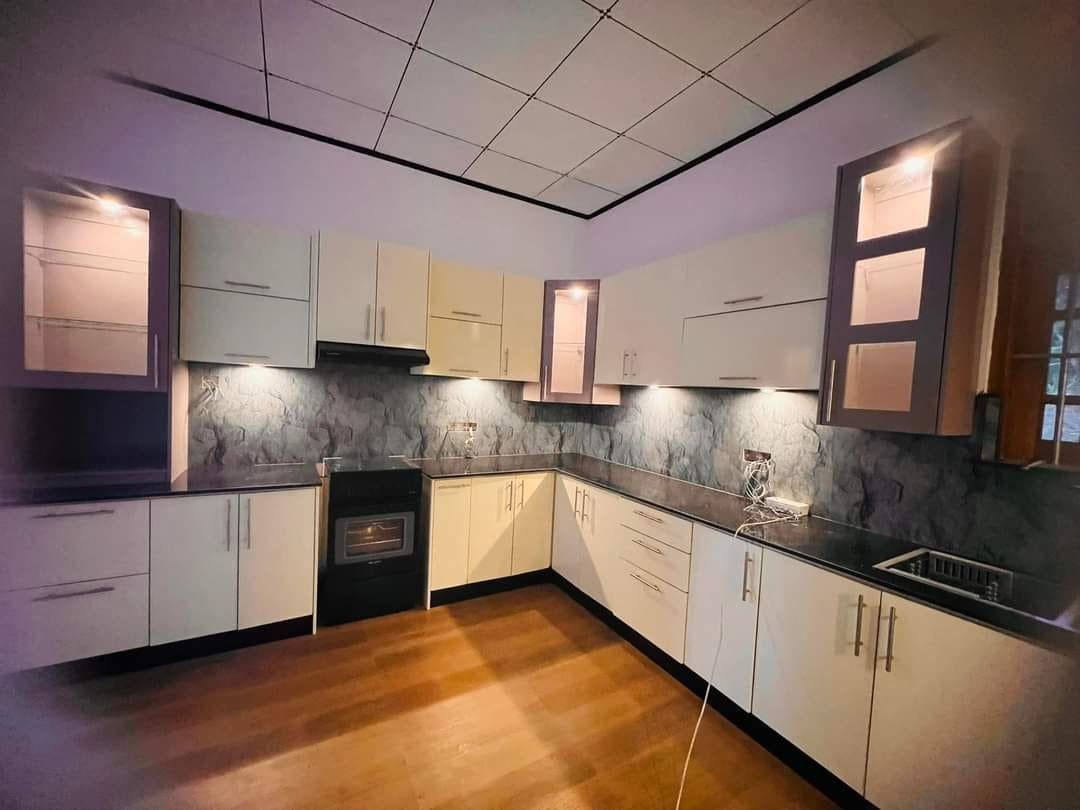 Other image 202605/low-cost-pantry-cupboards-in-colombo-wedabima-659df1f396.jpeg