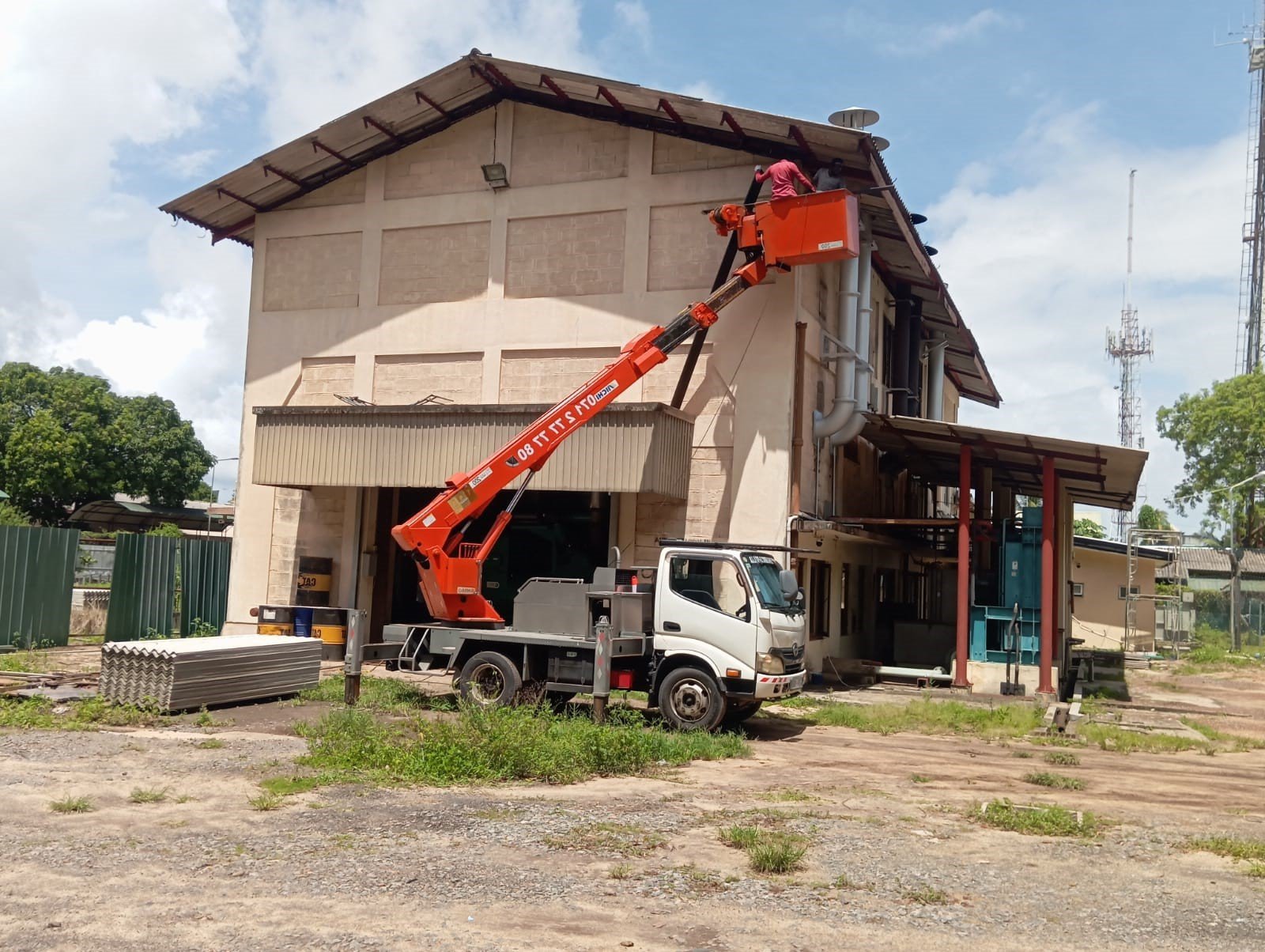 Other image 202606/lifting-machinery-equipment-rental-solutions-colombo-wedabima-e737c5f5a4.jpeg