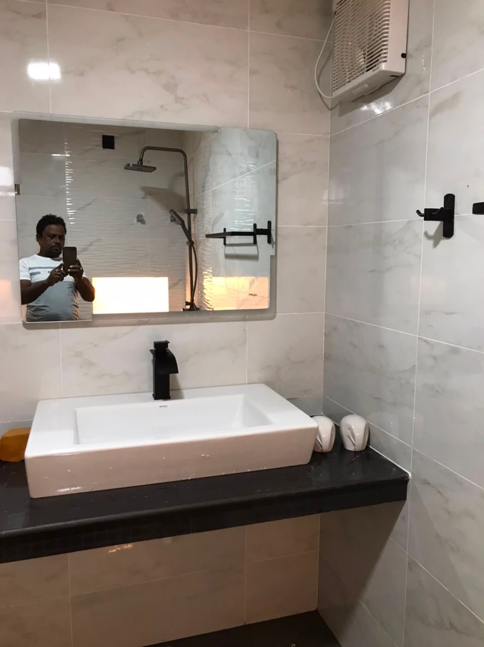 Other image 202607/bathroom-tile-design-kiribathgoda-wedabima-cd4a11c90e.jpeg